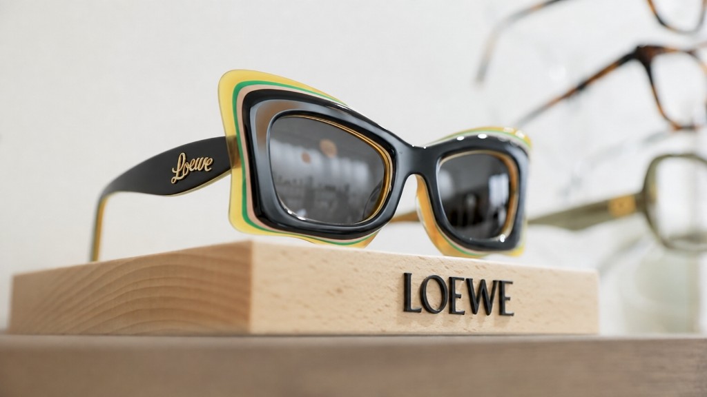 Luxury product cinematography for brand and commercial campaigns